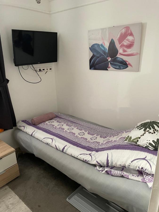 Centrum Wellness Hostel Дебрецен Екстериор снимка