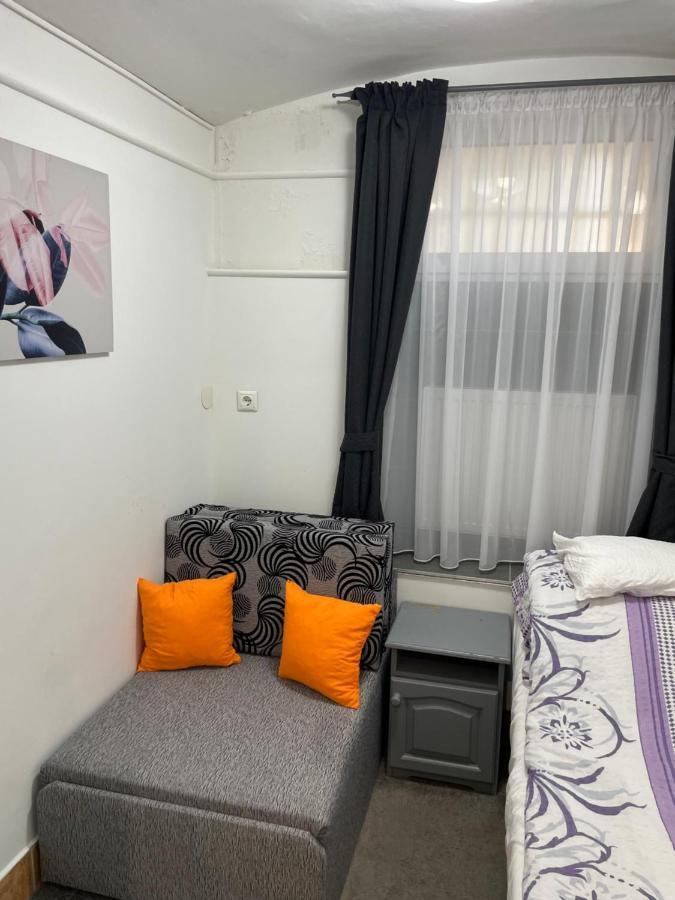 Centrum Wellness Hostel Дебрецен Екстериор снимка